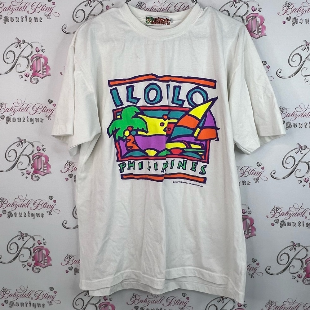 Island souvenirs tshirt Philippines 🇵🇭 ILOILO Colorful Graphic T-Shirt vintage